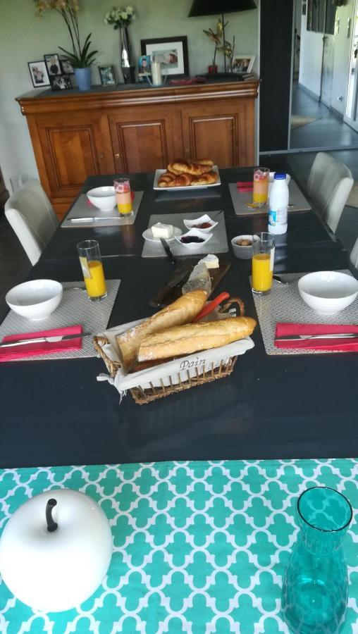 Montbizot B&B Marianne-Jacky Lemans المظهر الخارجي الصورة
